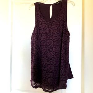 Women’s swing lace tank top